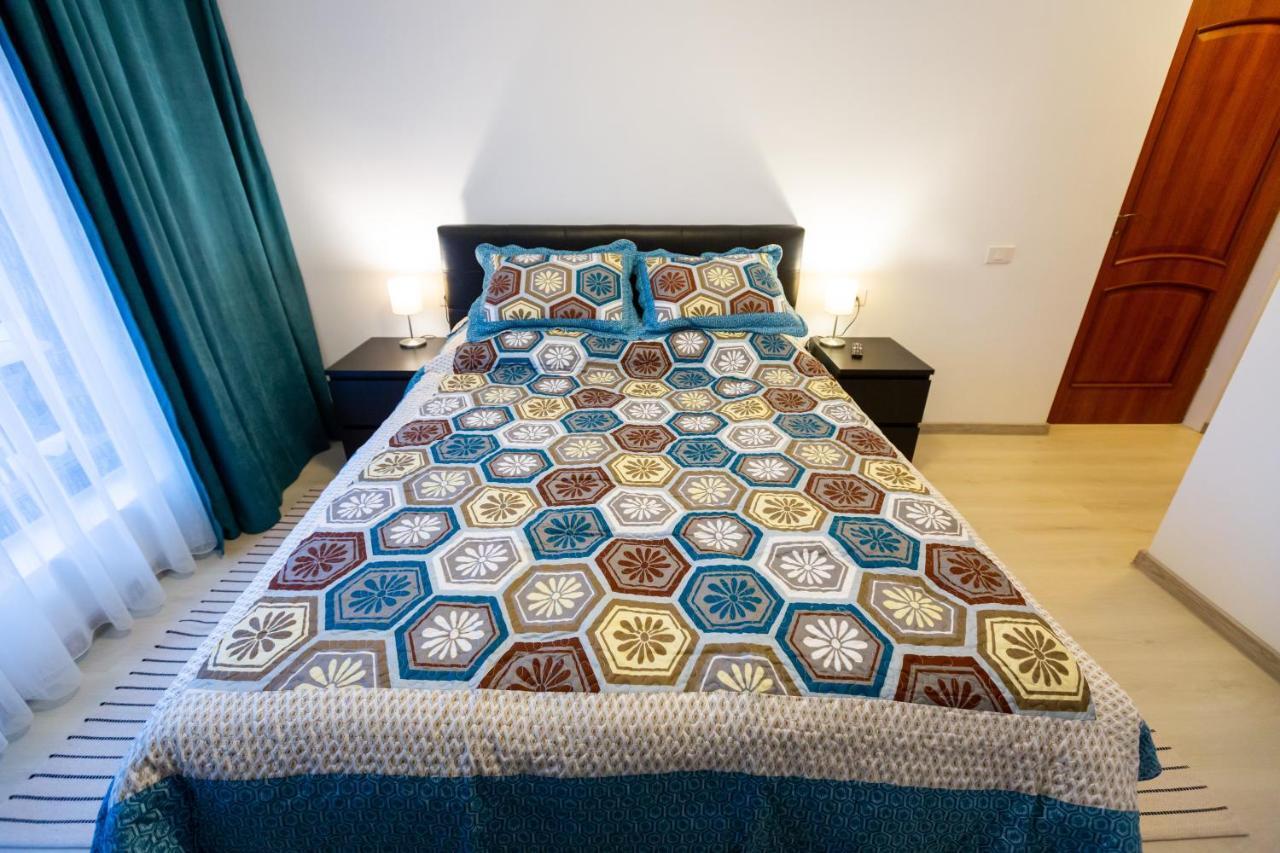 Pensiunea Mateo Hotel Bodzavásár Kültér fotó